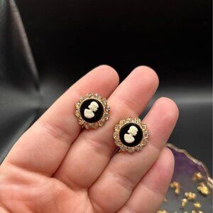 Screw Back Cameo Earrings Vintage Signed Coro Black